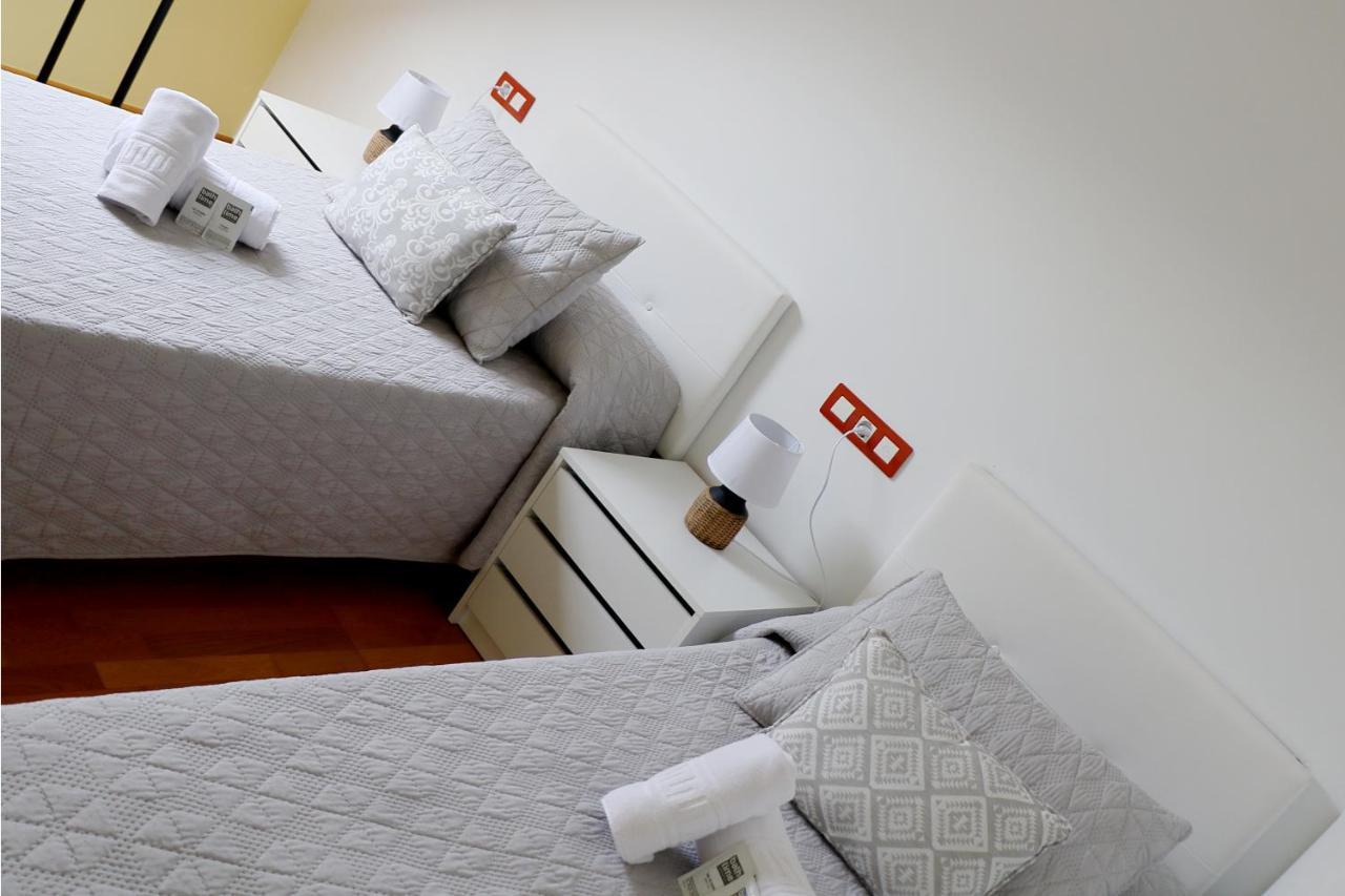 Apartamento Ático Credencial Sarria Esterno foto